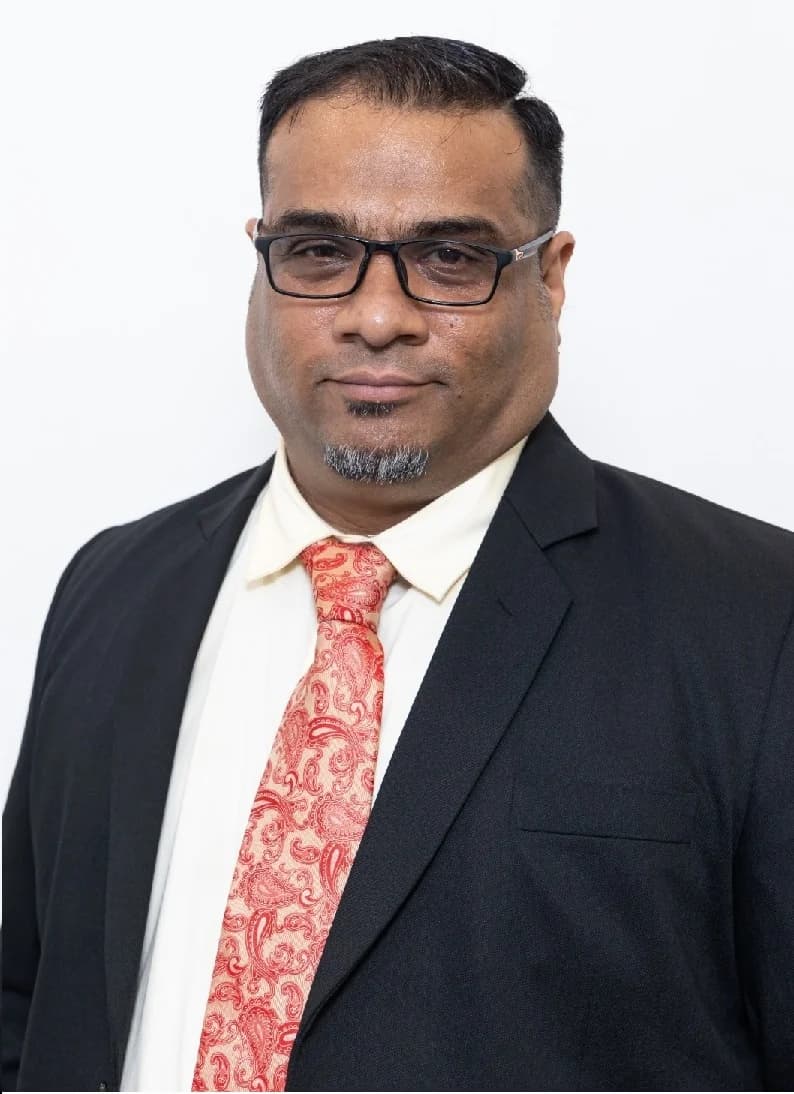 Sandeep Patelia - Consultant